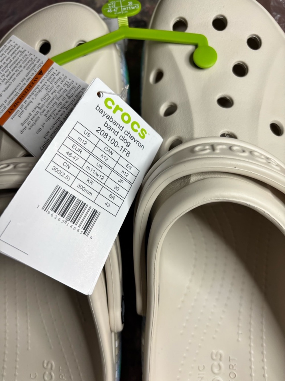 CROCS Classic Slip-On Loafers in White -
NO BOX 45/12 - Picture 5 of 8